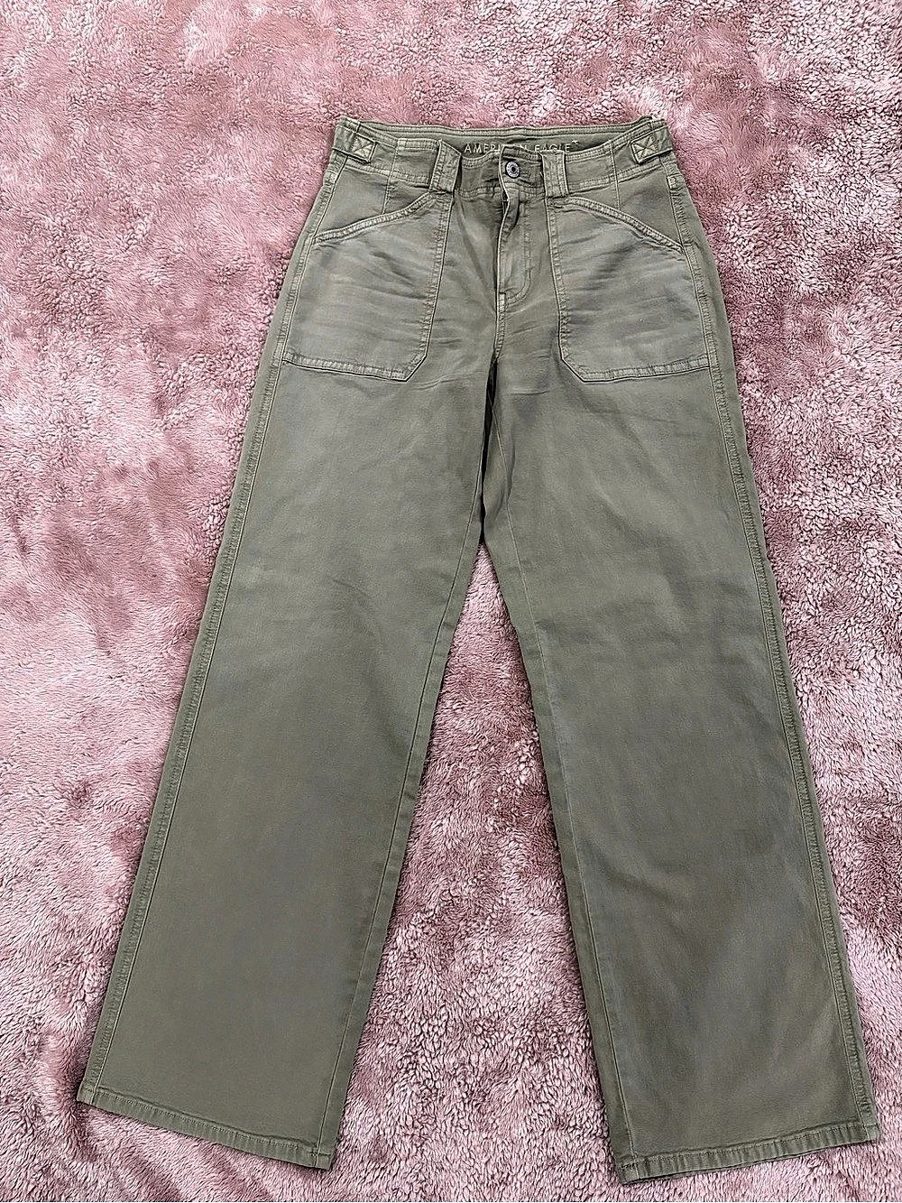 American Eagle AE Stretch Super High-Waisted Wide-Leg Cargo Pant Green 4